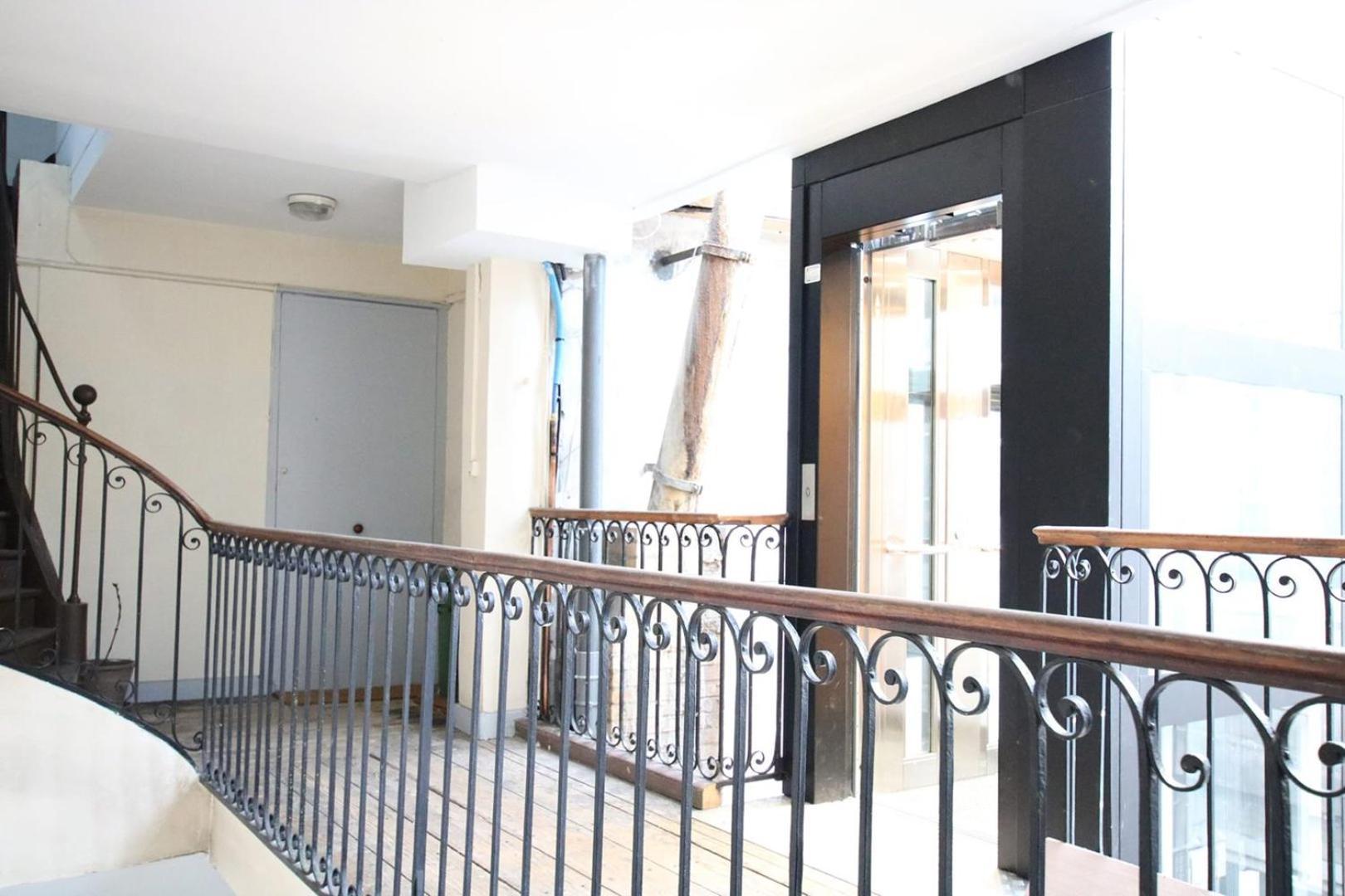 Guestready - Sunny Attic Apt Near Grand Theatre Bordeaux Exterior photo